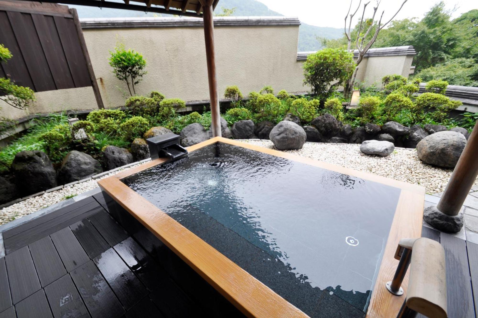 あうら橘 旅館